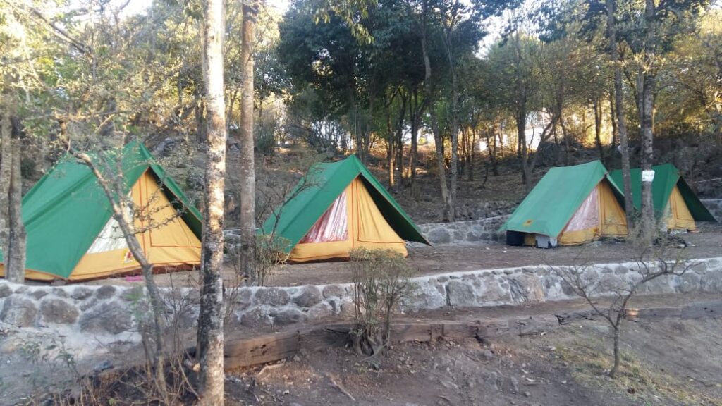 sector de acampe del albergue en Córdoba